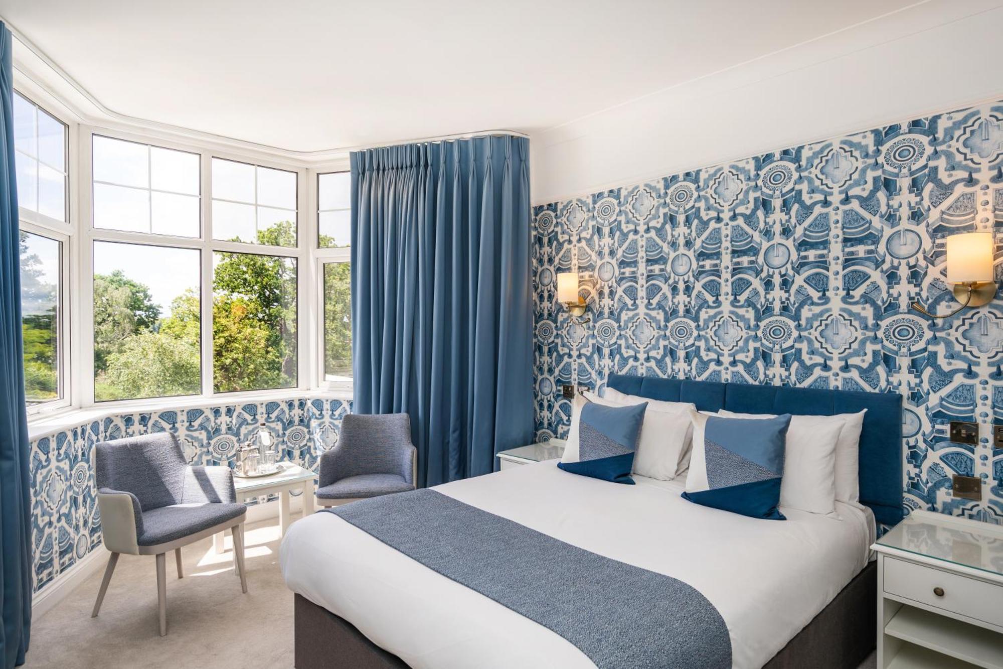 Bromley Court Hotel London Eksteriør billede