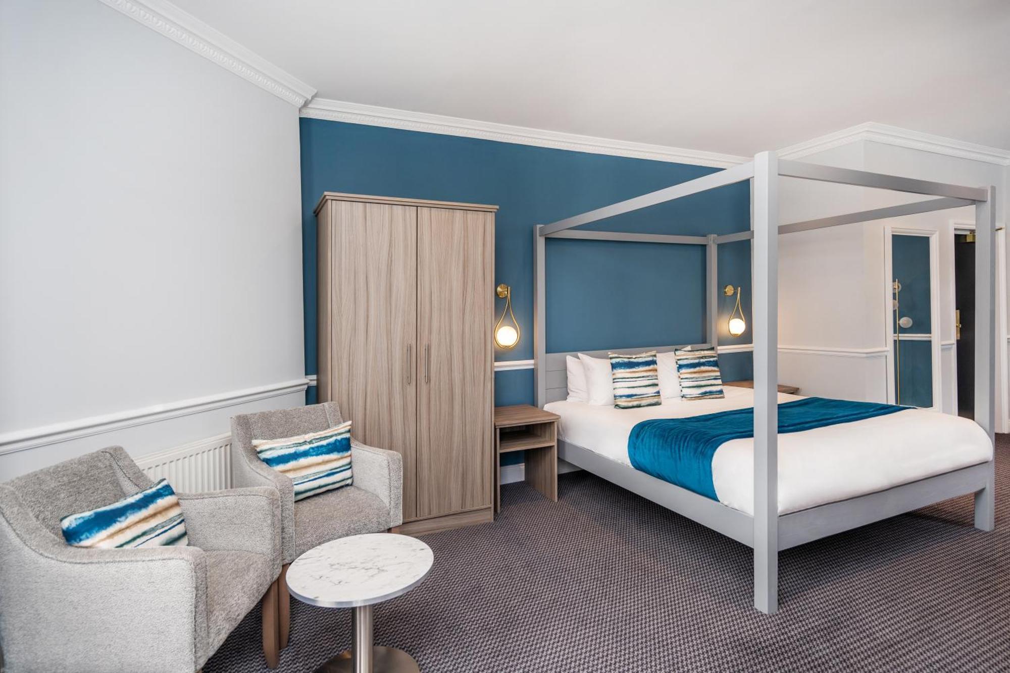 Bromley Court Hotel London Eksteriør billede