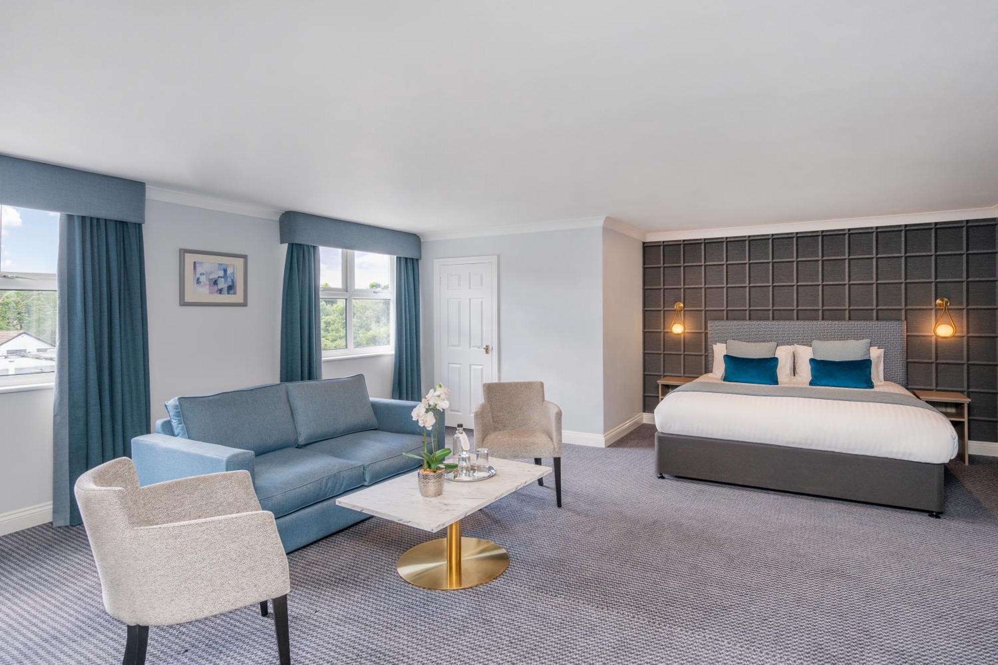 Bromley Court Hotel London Eksteriør billede