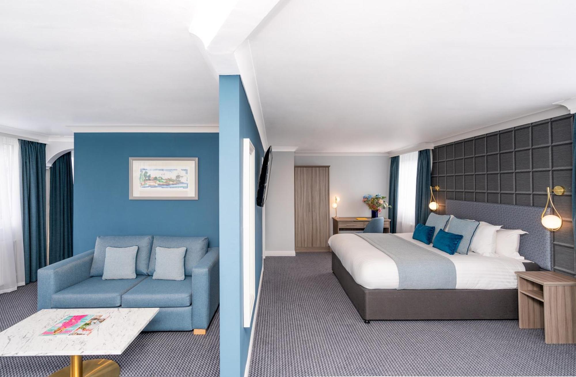 Bromley Court Hotel London Eksteriør billede
