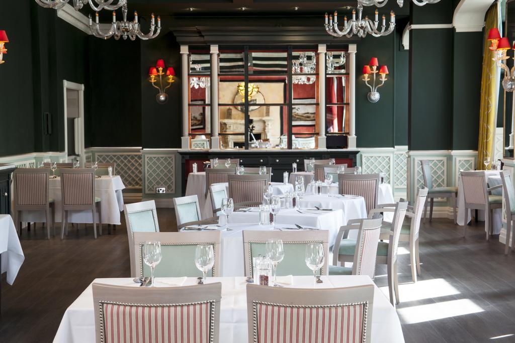 Bromley Court Hotel London Eksteriør billede